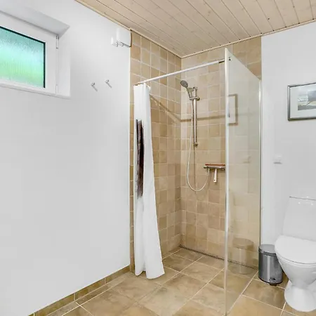 Three-bedroom In Farso