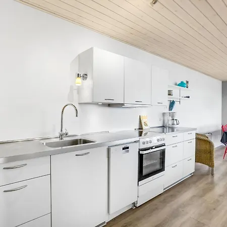 Three-bedroom In Farso *