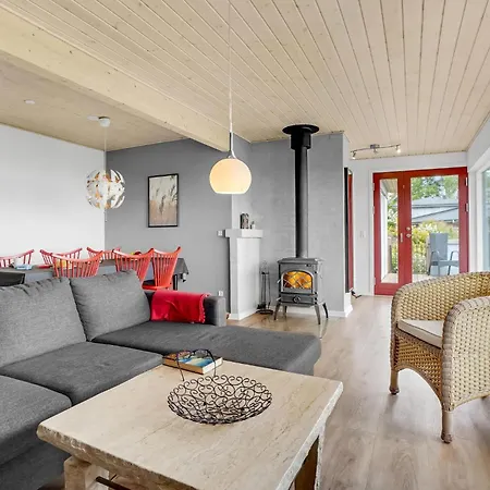 Gorgeous In Farso With House Sea View Holiday home *