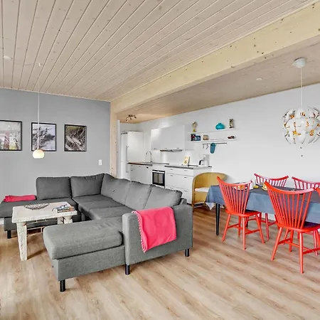 Three-bedroom In Farso בית נופש Sundsore