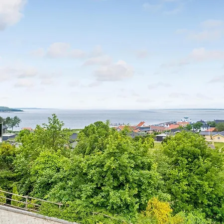 Three-bedroom In Farso Vakantiehuis *