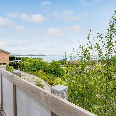 Three-bedroom In Farso * Sundsore