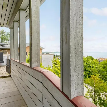 Three-bedroom In Farso Vakantiehuis *